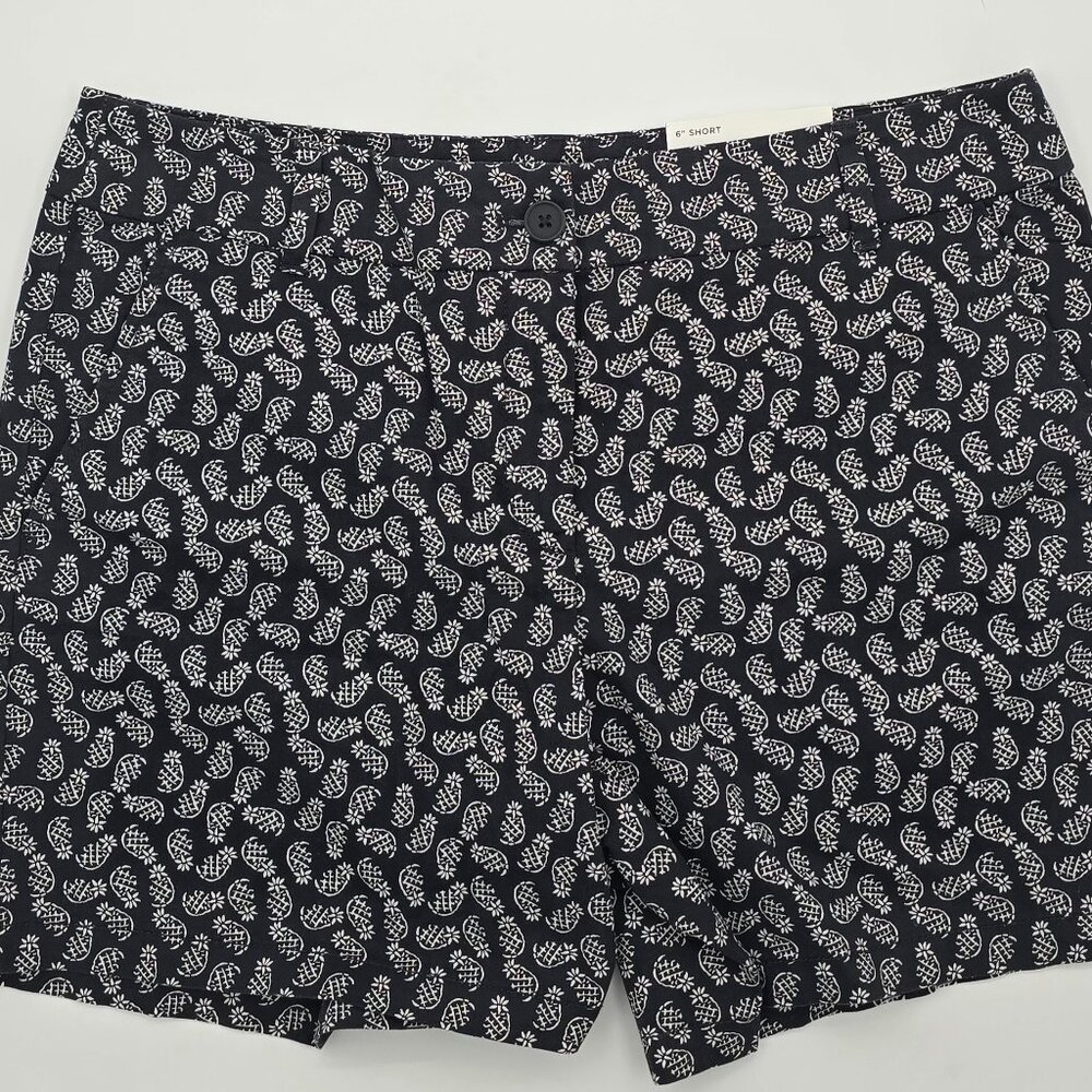 Loft Outlet  Women's  Pineapple Print Mid rise 6" Shorts sz 10.